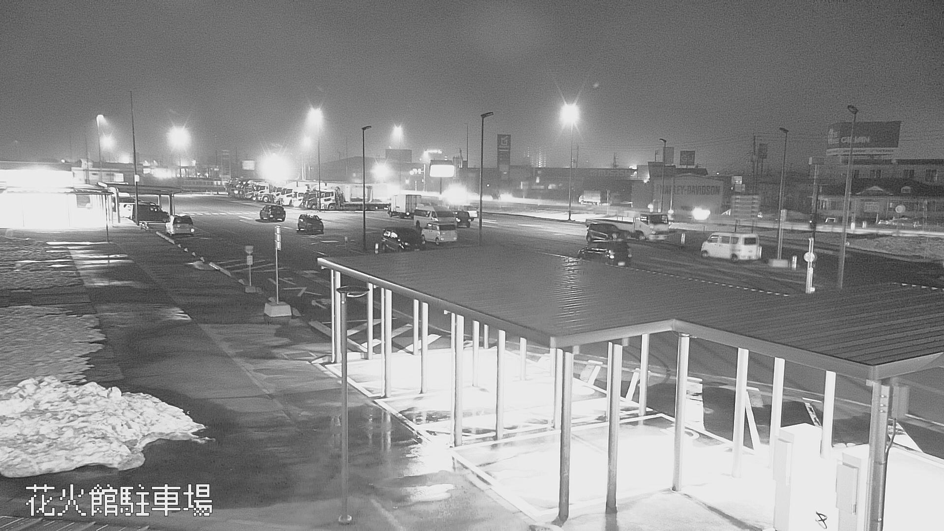 花火館駐車場